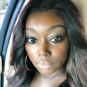 Meet your Posher, Shaunda